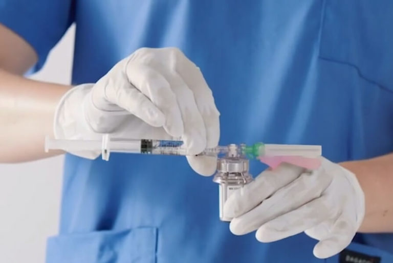 MixJect® <br> Reconstitution & Delivery System for quick & safe vial-to-PFS transfer.